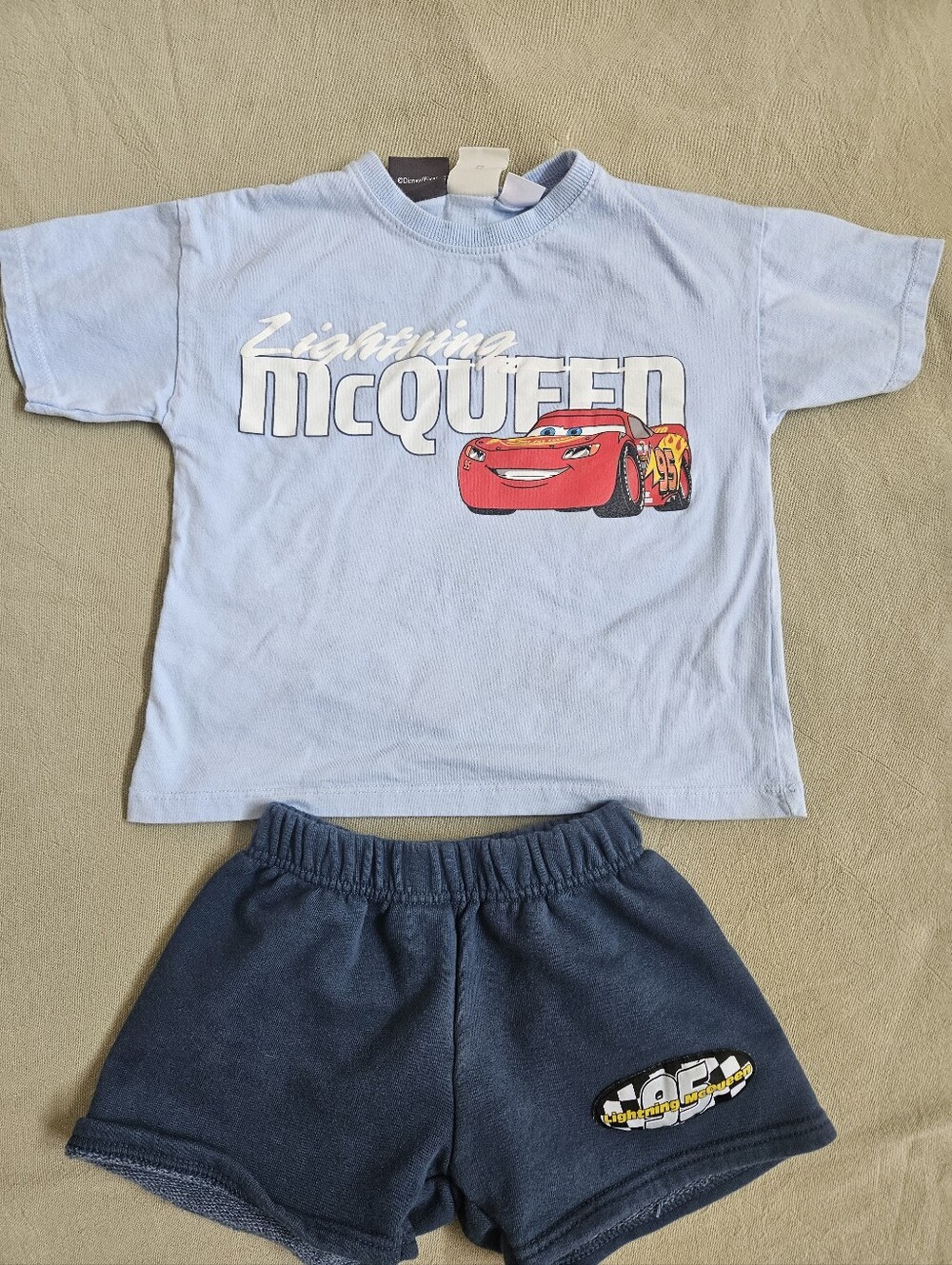 ​Zara Kids Disney Pixar Cars Lightning McQueen T-Shirt & Shorts Outfit Set 4 Yea